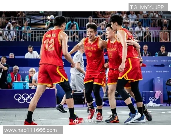 刘铮的奋斗历程与职业生涯探索如何在篮球世界中书写自己的传奇故事