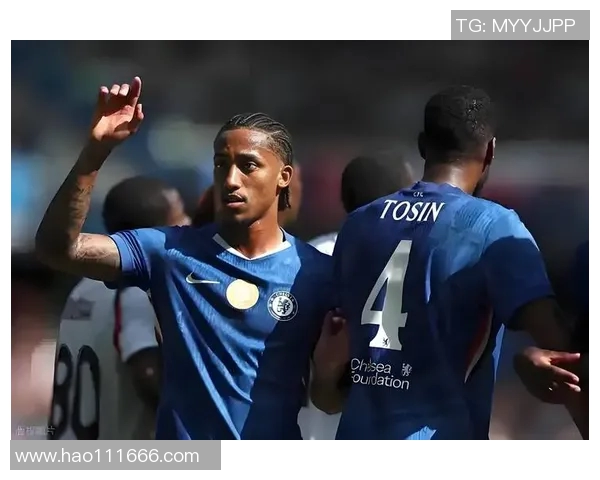 西布朗主场迎战切尔西球迷热议比赛前景与战术分析