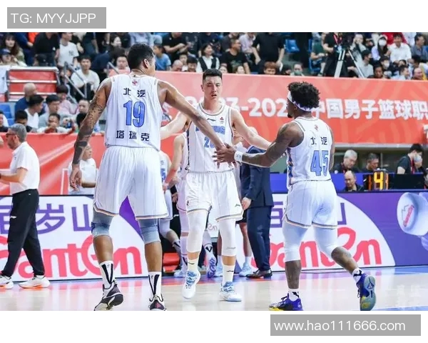 CBA焦点对决广厦迎战北京首钢争夺季后赛名额精彩纷呈不容错过