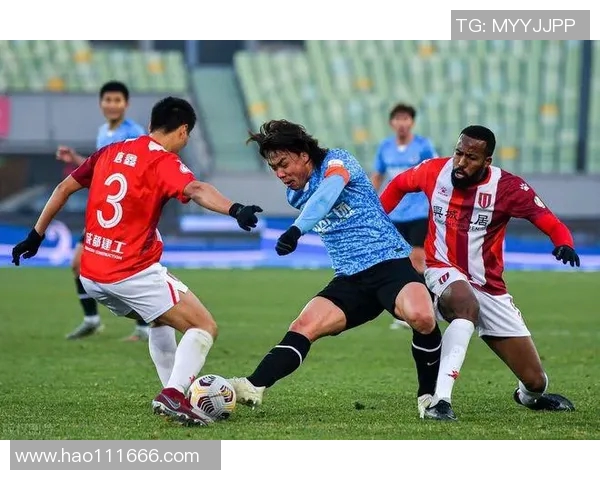 日本队与土库曼斯坦队精彩进球对决回顾与分析